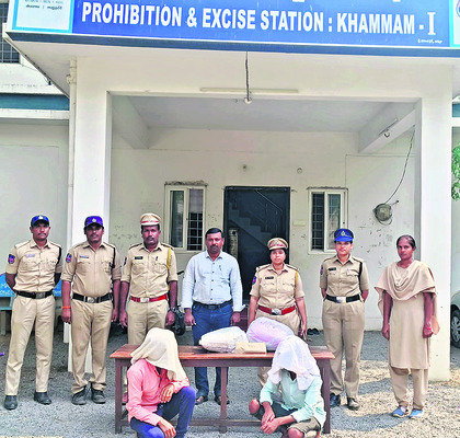 బామ్మకు వందేళ్ల జన్మదిన వేడుక 1