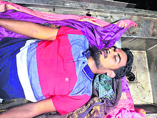 డిగ్రీ ఫెయిల్ అయ్యానని ఆత్మహత్యాయత్నం..
1
