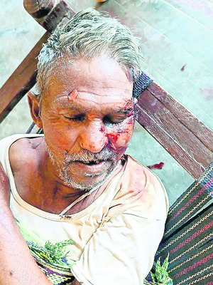 తండ్రిని రోకలితో కొట్టి చంపిన తనయుడు 1