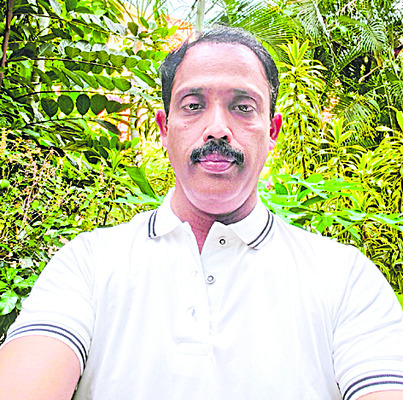 భవన నిర్మాణాలకు భూములివ్వండి3