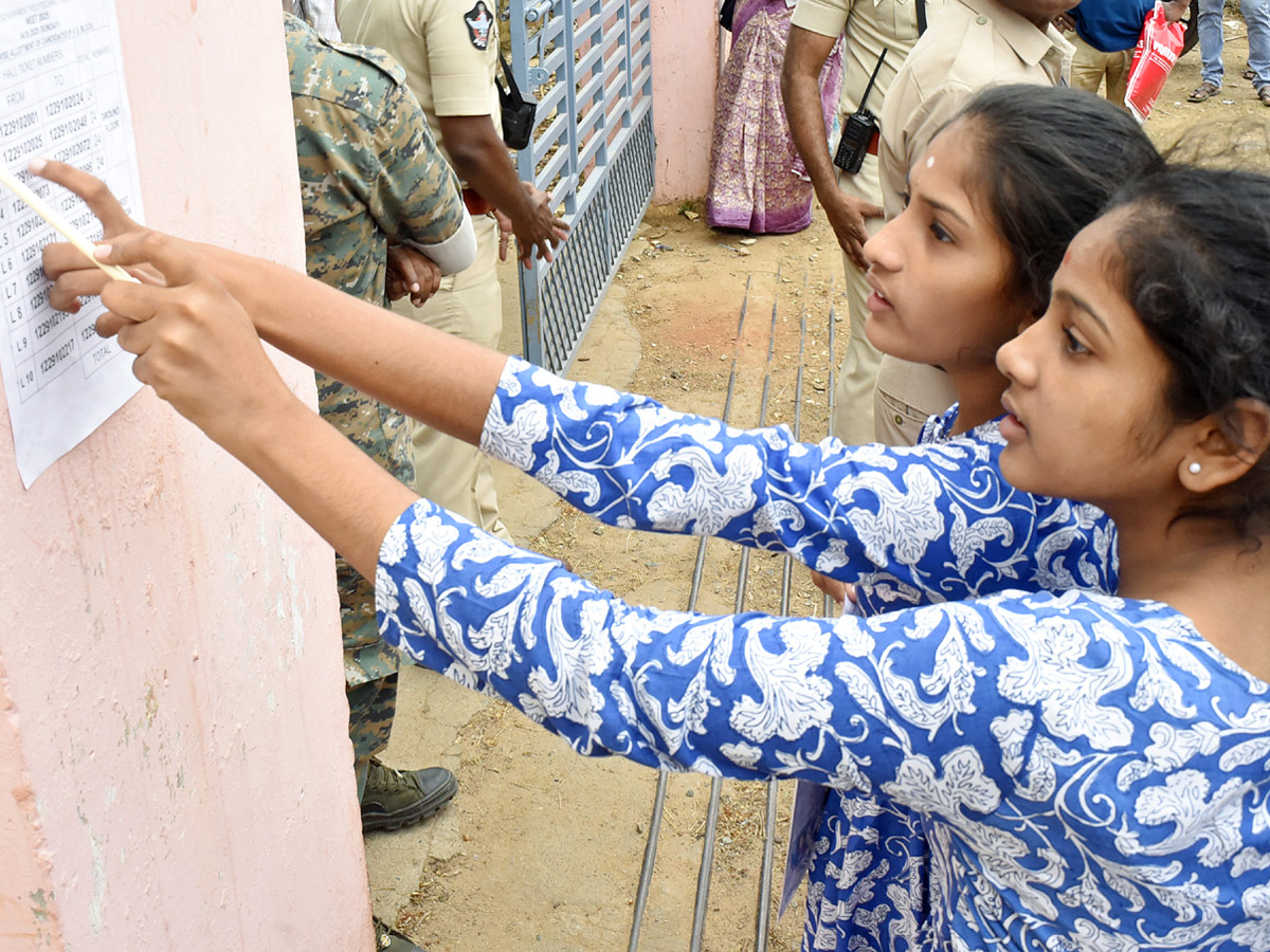 Best Photos of The Week in AP and Telangana Photo Gallery30