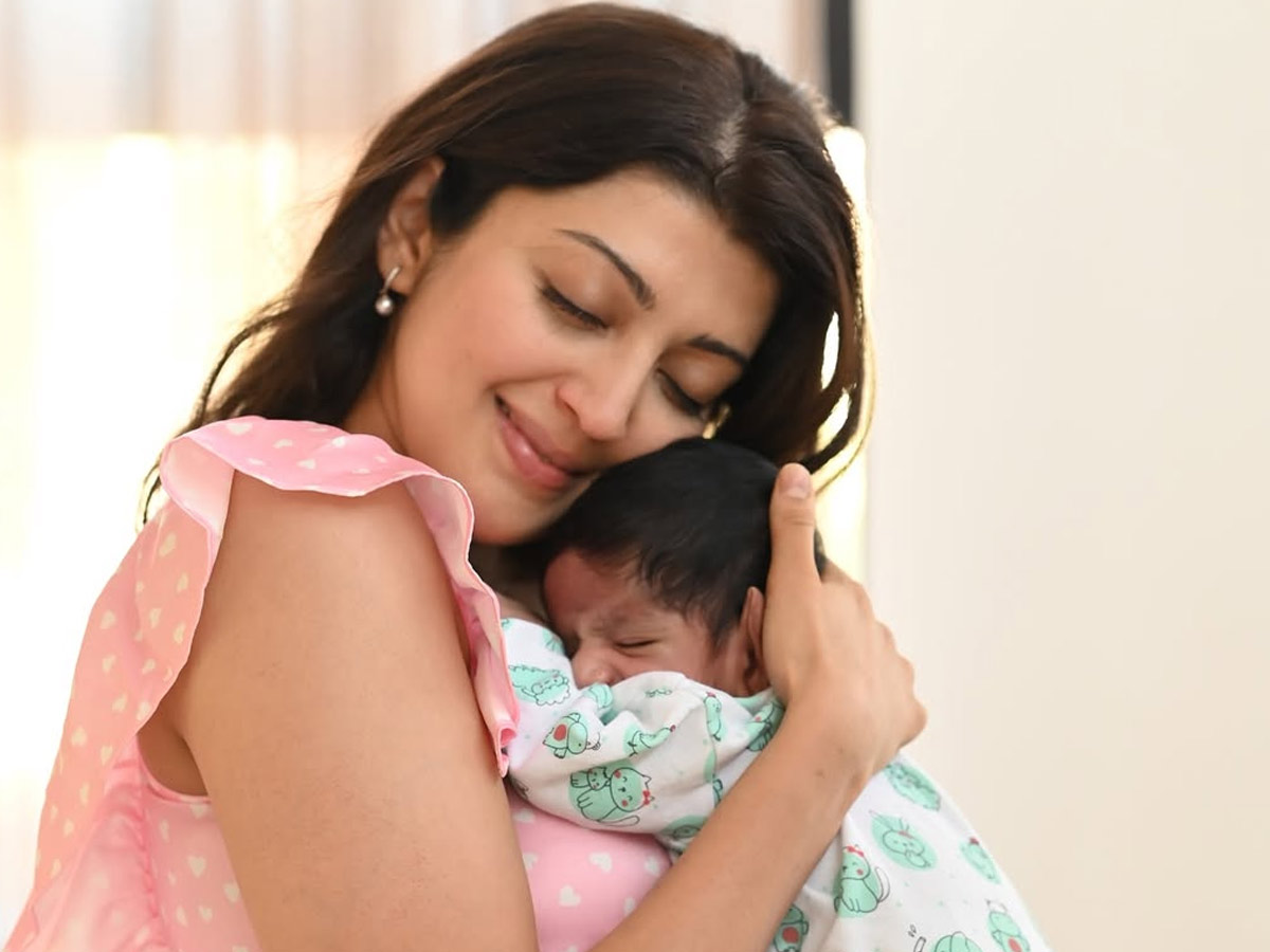Mothers Day Special.. Have you seen Actress Pranitha children? Photos9