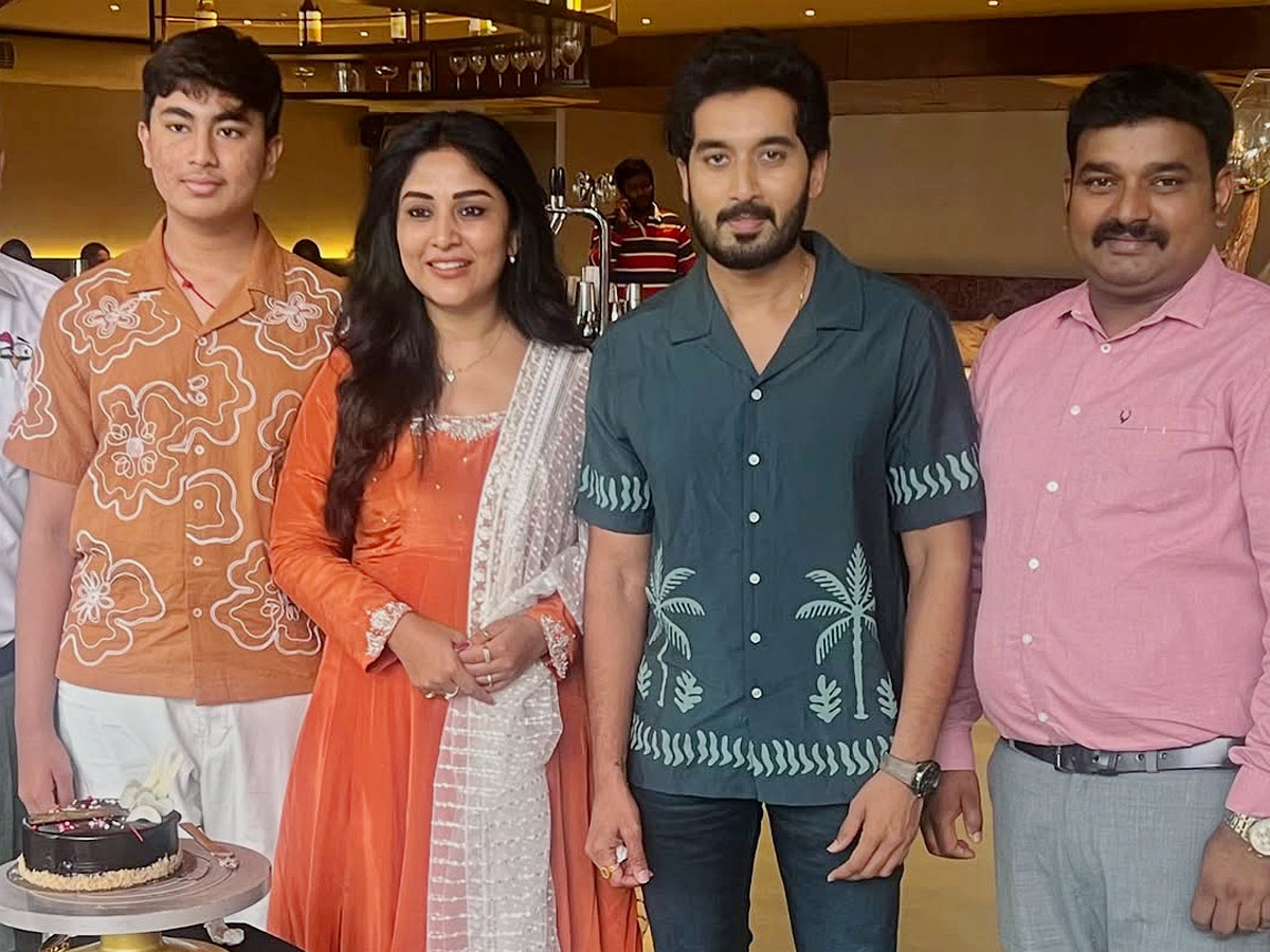 Nirupam Paritala wife Manjula Birthday celebrations photos4