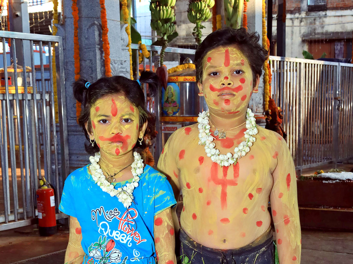 Tataiahgunta Gangamma Jatara in Tirupati Photos15