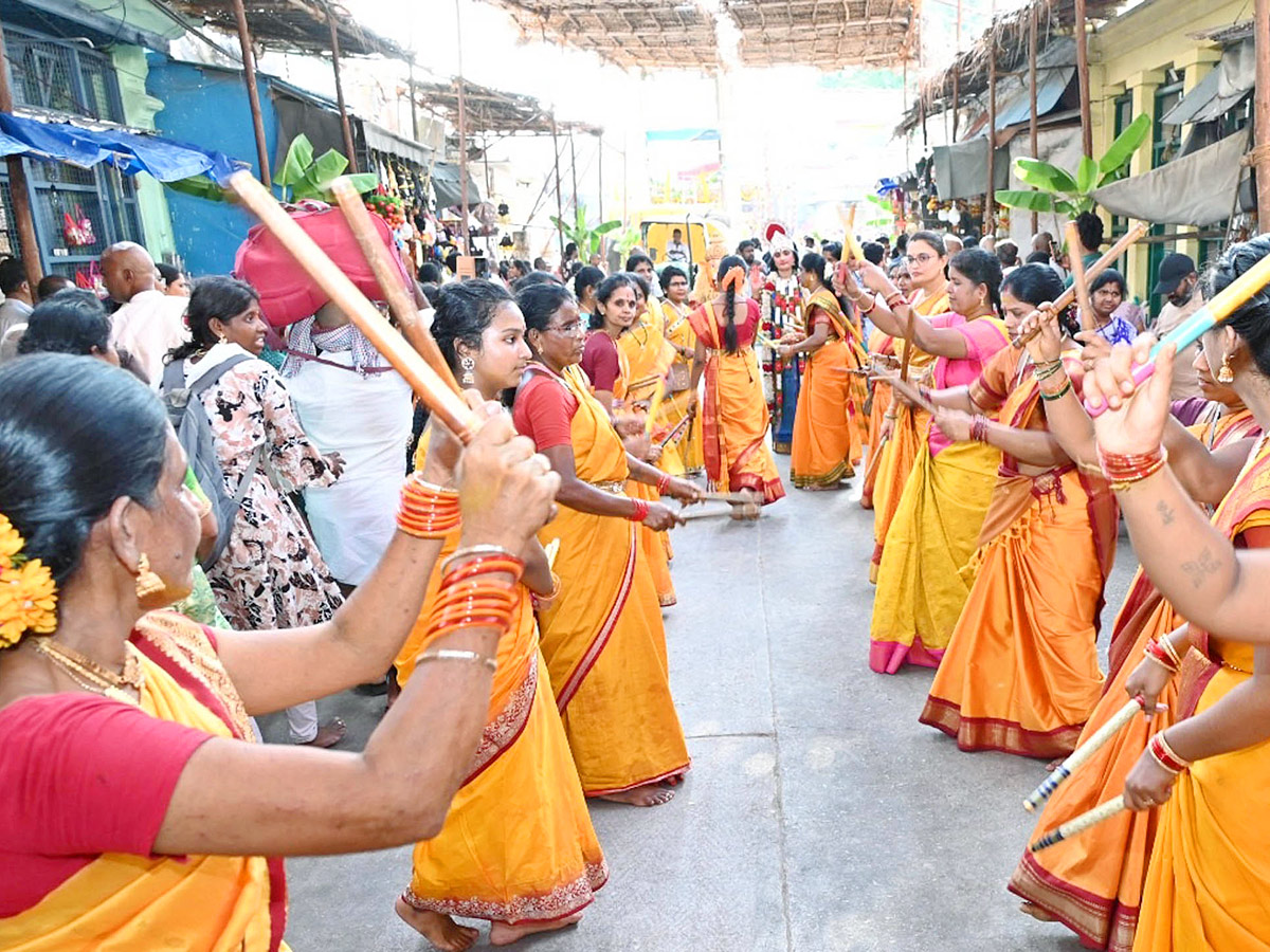 Tataiahgunta Gangamma Jatara in Tirupati Photos2