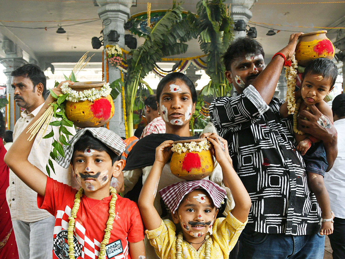 Tataiahgunta Gangamma Jatara in Tirupati Photos20