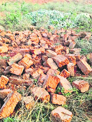 నీటితొట్లలో నాణ్యత డొల్ల2