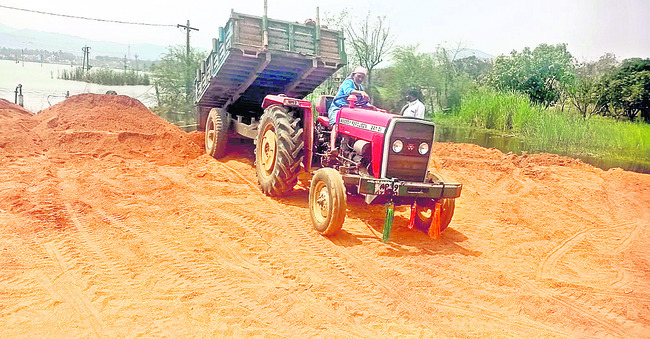 ఇష్టారాజ్యంగా మింగేస్తున్నారు!1