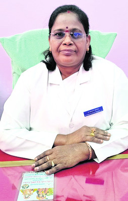 సేవకు ప్రతిరూపం.. స్టాఫ్‌నర్సులు 1