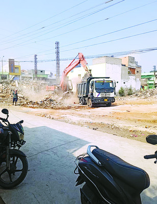 ఆ 10 ఎకరాలపై స్టేటస్కో 1