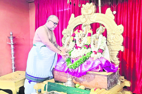 నేత్రపర్వంగా రామయ్య కల్యాణం1