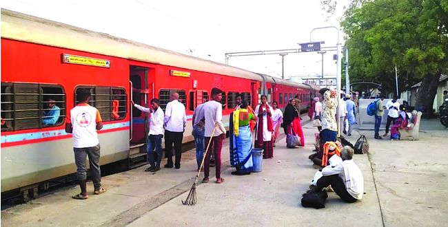 కేకే ఎక్స్ప్రెస్కు బాంబు బెదిరింపు 2