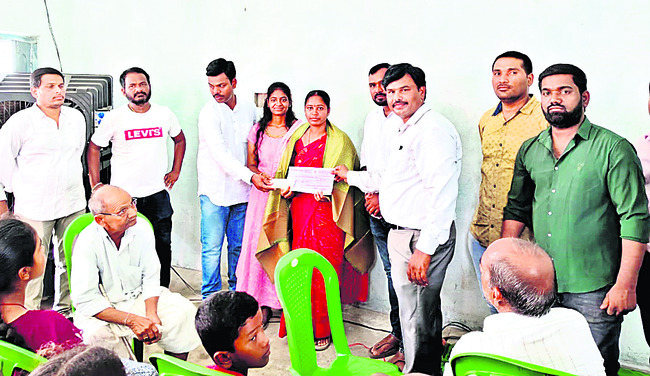 గ్రామాభివృద్ధే లక్ష్యం1