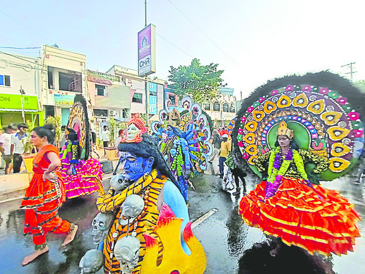 రథోత్సవంపై సూర్య ప్రతాపం3