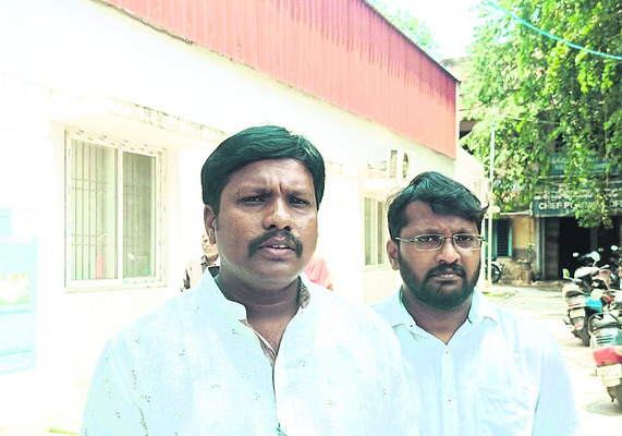 డీఎస్సీ గడువు పొడిగించాలి 4