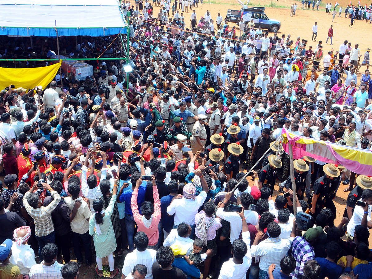 Operation Sindoor : Emotional Farewell to Martyr Murali Naik Photos17