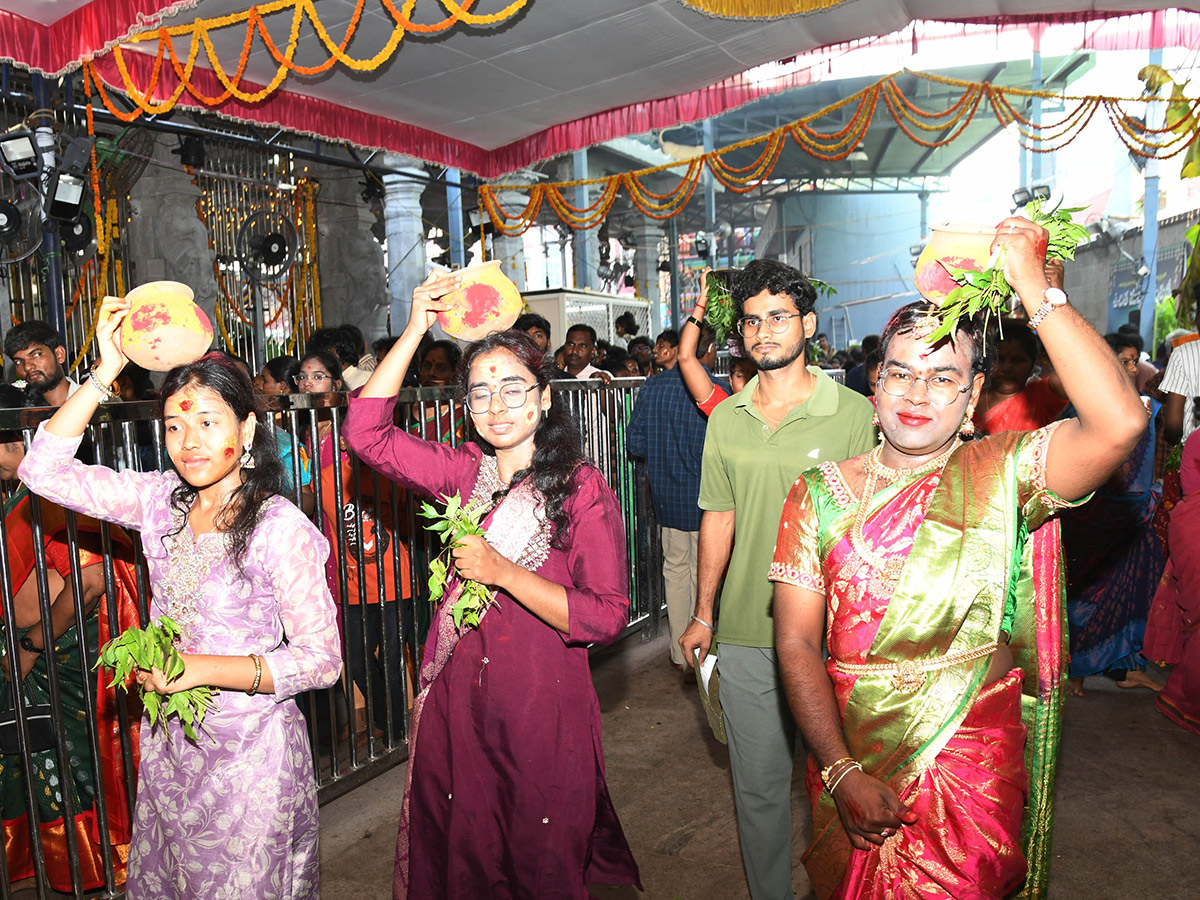 Tirupati Gangamma Jatara 2025 Festival Vibes11