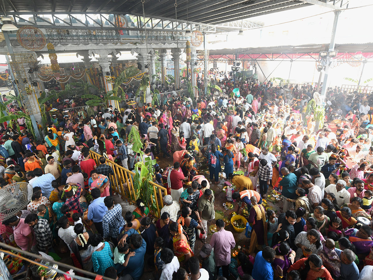 Tirupati Gangamma Jatara 2025 Festival Vibes8