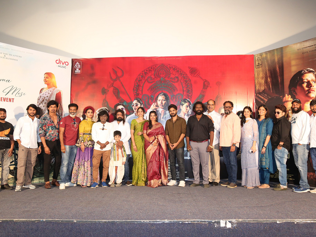  Friday Movie Song Launch Press Meet Photos5