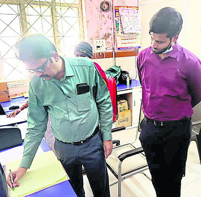 యూరియా వాడకం తగ్గించాలి2