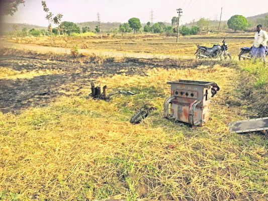నిద్రిస్తున్న మహిళ మెడలో నుంచి గొలుసు చోరీ1