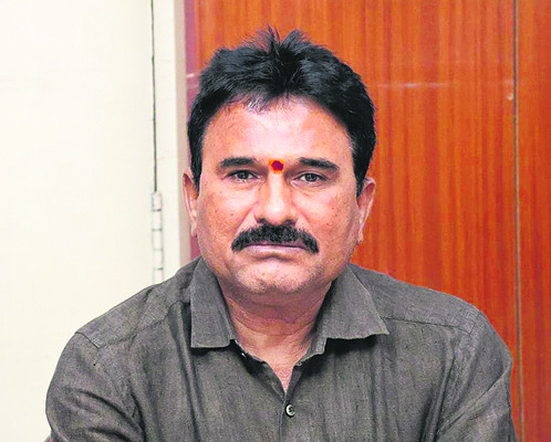 సర్వేయర్ల కొరతకు చెక్‌1