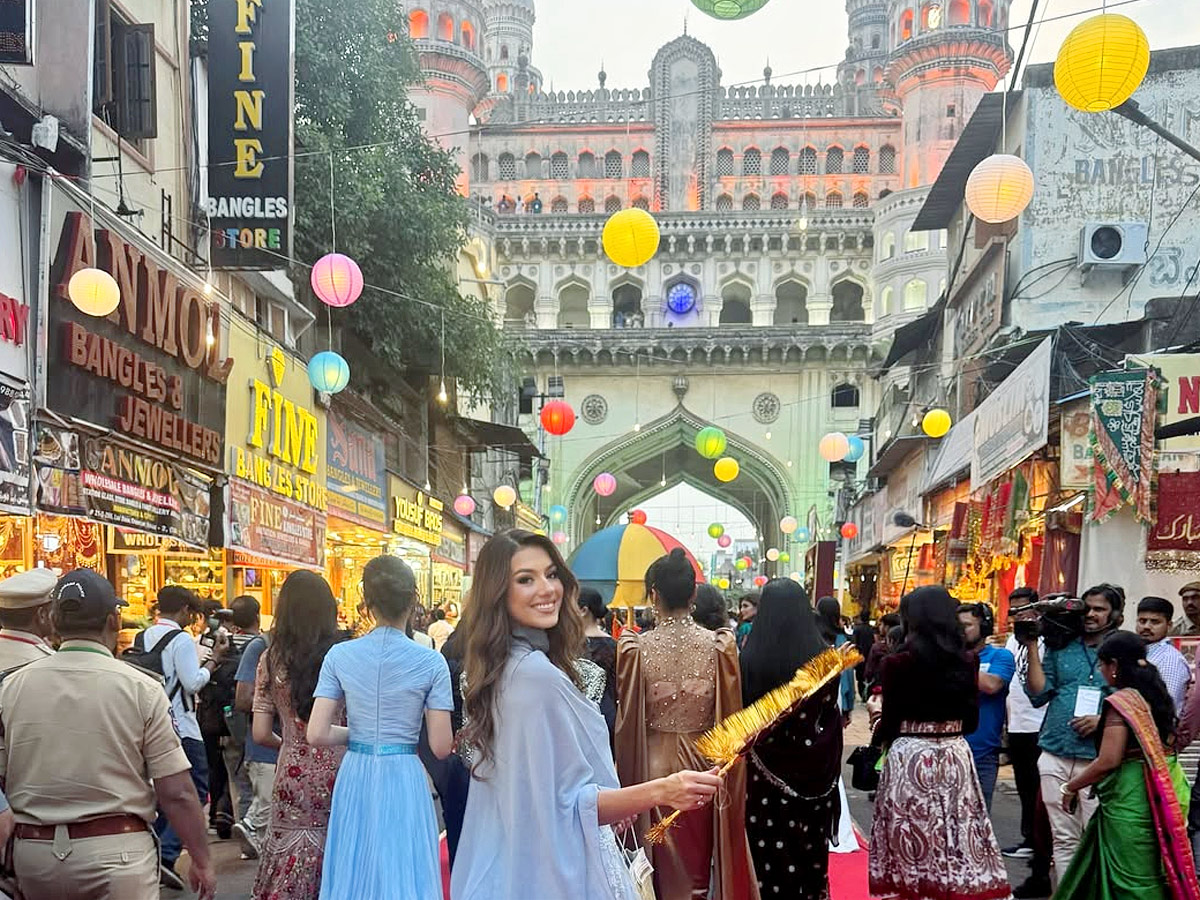 Miss World 2025 Contestants At Charminar, Hyderabad Photos13