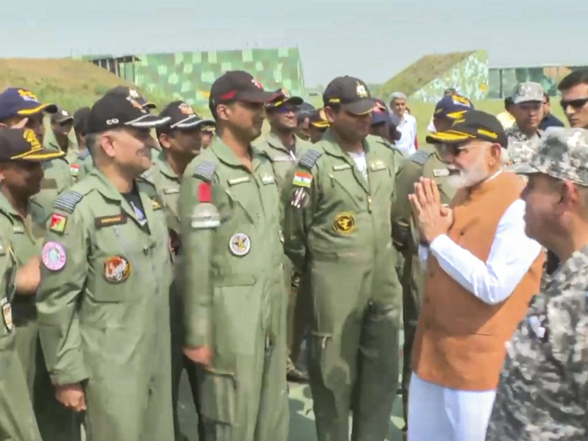 PM Narendra Modi meets jawans at Adampur Airbase Photos5