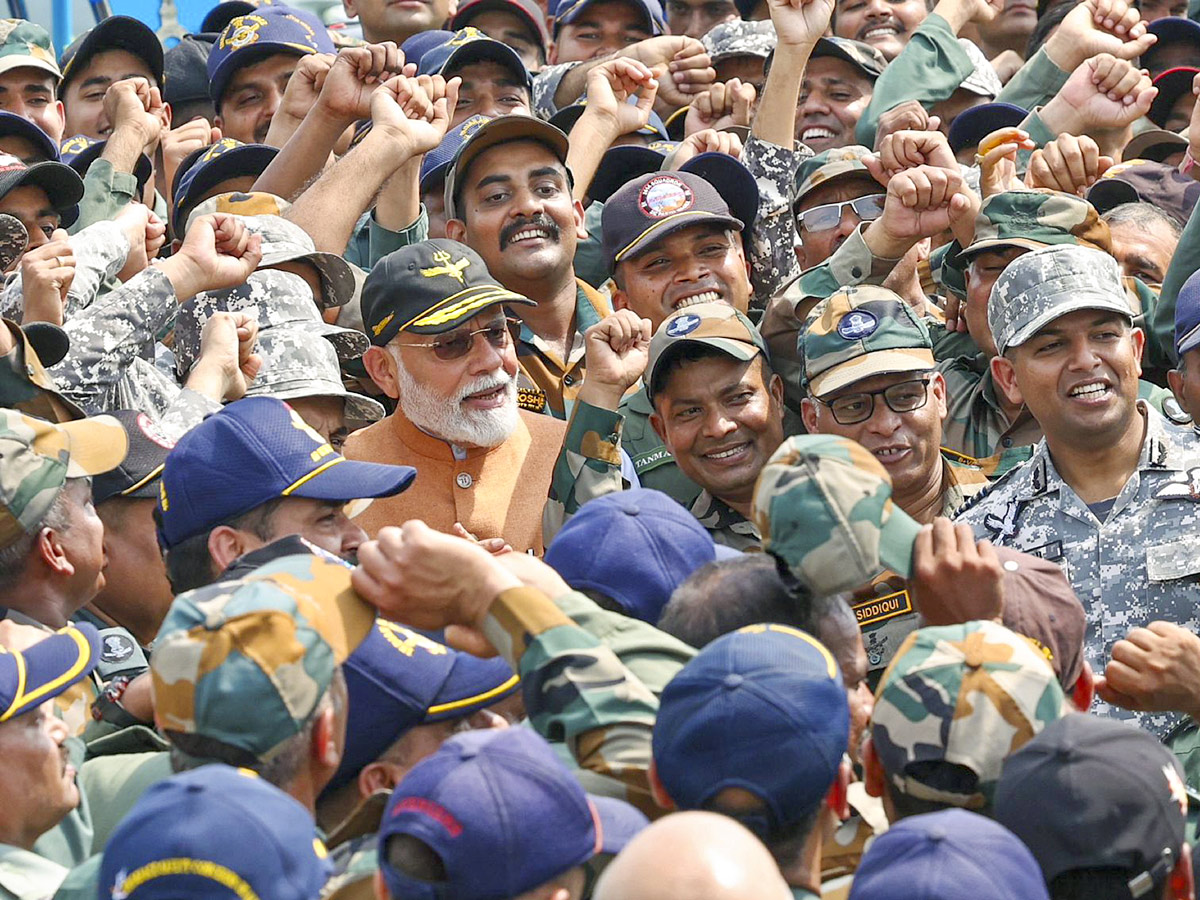 PM Narendra Modi meets jawans at Adampur Airbase Photos9