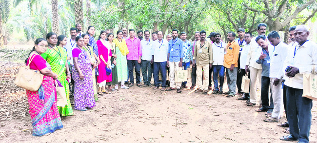 నల్లగొండ జిల్లా రైతుల క్షేత్ర సందర్శన1