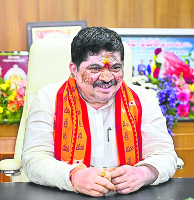తీరుతున్న వేళ1