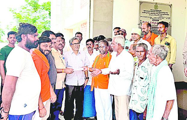 బెజ్జంకి తహసీల్దార్గా వెంకట్రెడ్డి
2