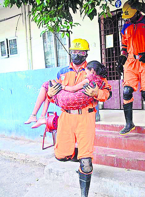 విపత్తు వేళ ఎలా స్పందించాలంటే..1