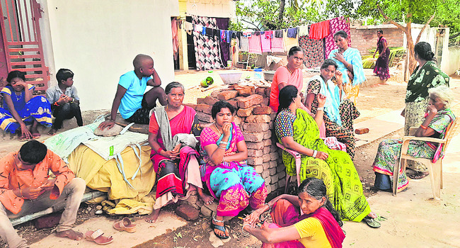 ముగిసిన ప్రయాణం2