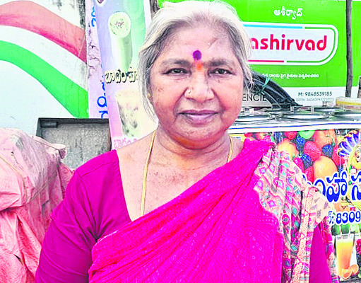 మామిడి పచ్చడికి ధరల సెగ3