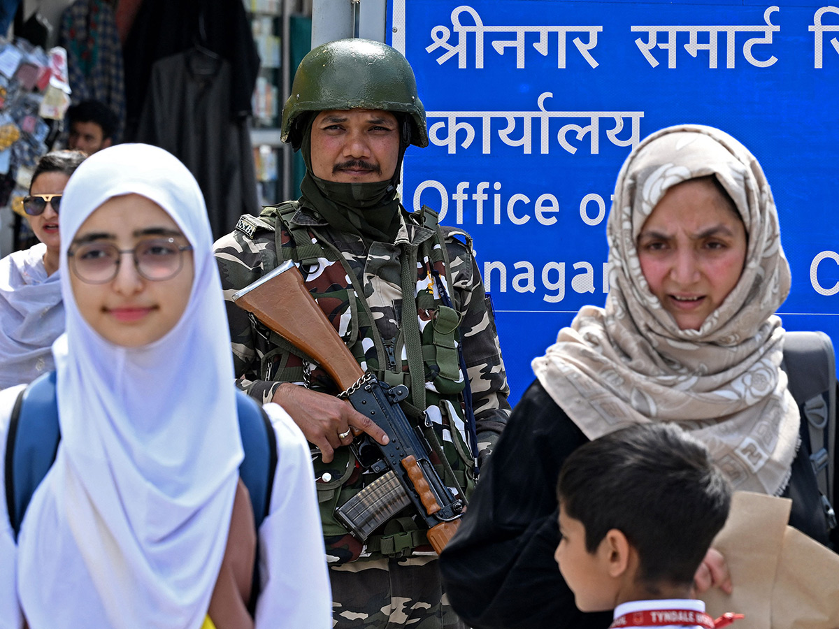 Srinagar Schools Reopen After Operation Sindoor Photos2