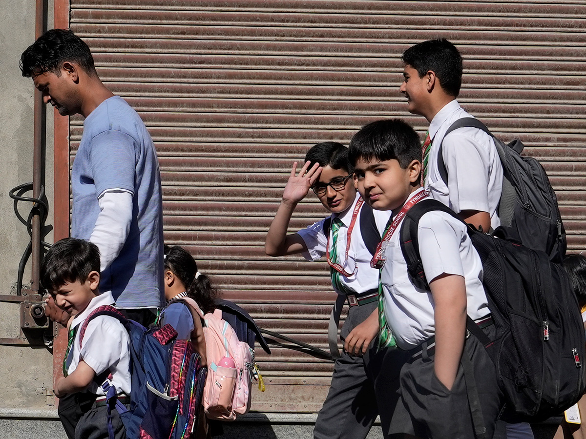 Srinagar Schools Reopen After Operation Sindoor Photos20