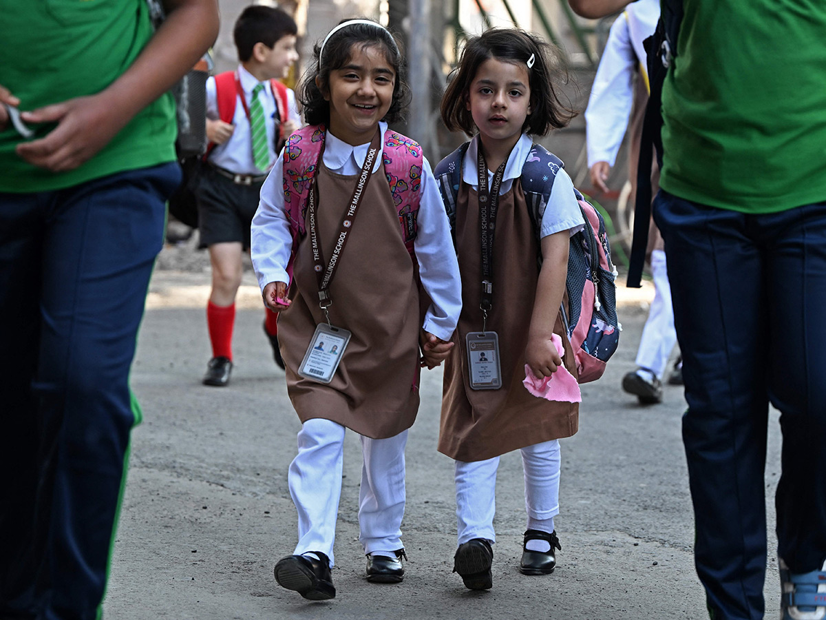 Srinagar Schools Reopen After Operation Sindoor Photos7