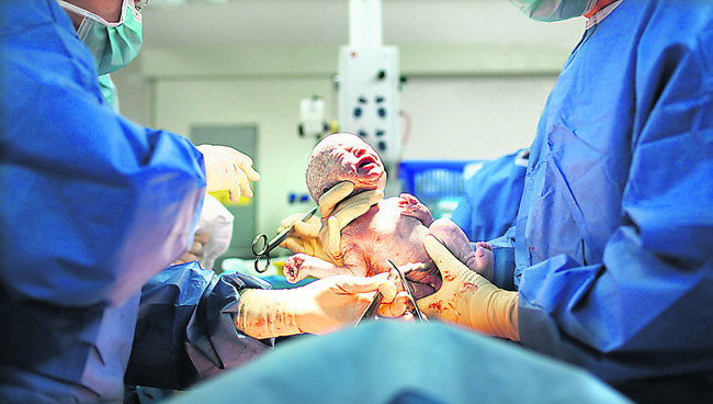 పుట్టుక.. చావులో వైవిధ్యం!1