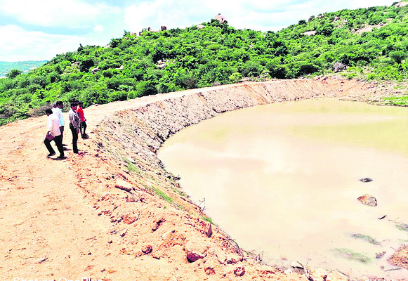 కరువు నేలన జలసిరులు! 1