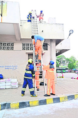మాక్‌డ్రిల్‌తో అప్రమత్తం 1