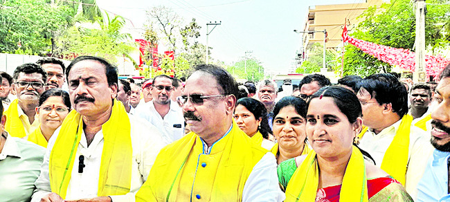 చీరాల చైర్మన్పై నెగ్గిన అవిశ్వాసం 1