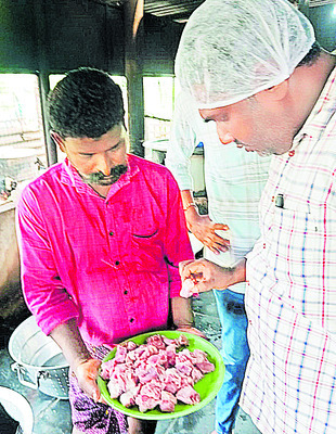 కల్తీ ఆహార విక్రయాలపై కఠిన చర్యలు 1