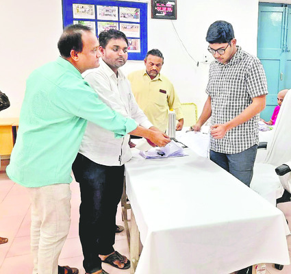 ఉర్దూ విద్యకు ఉరి..? 1