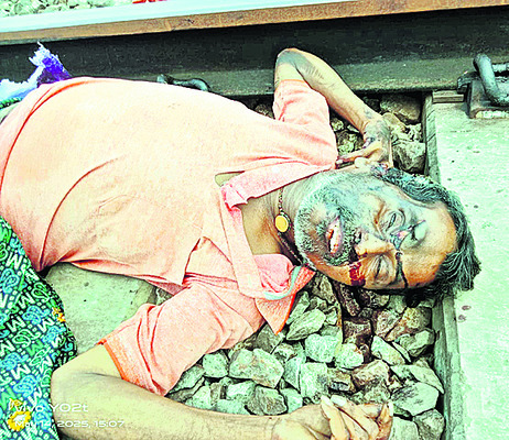 ఆకాశవాణి ఏ–గ్రేడ్ ఆర్టిస్ట్గా సత్యవరప్రసాద్ 1