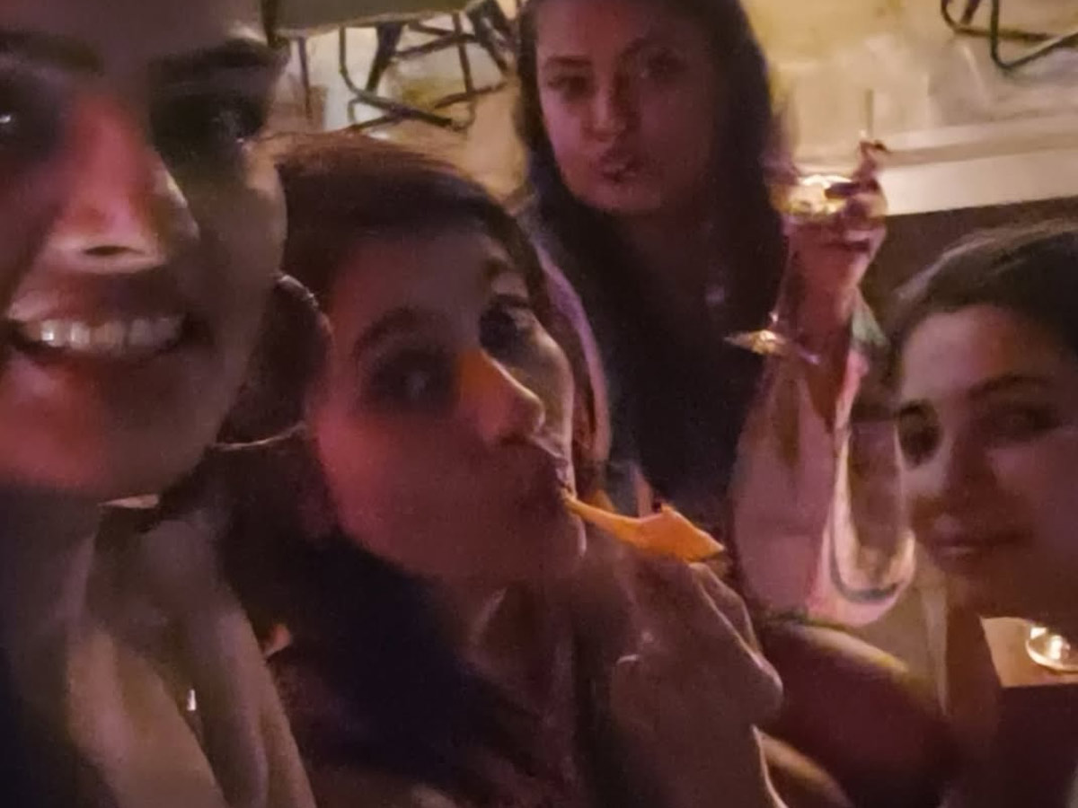 Anchor Rashmi Gautam Birthday Celebrations Photos8