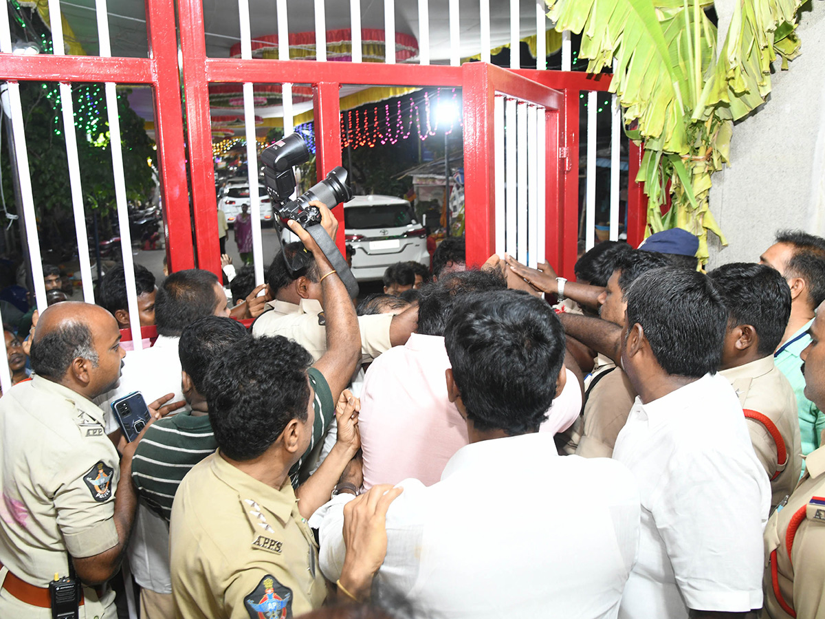 Gangamma Jatara Ends With Grand Vishwaroopa Darshanam Ceremony12