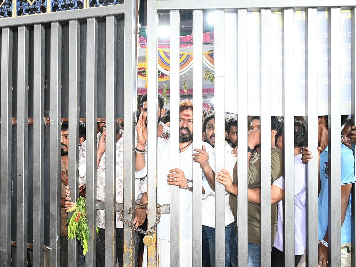 Gangamma Jatara Ends With Grand Vishwaroopa Darshanam Ceremony15