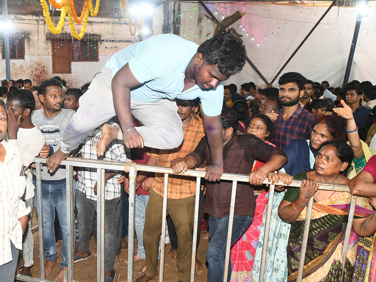 Gangamma Jatara Ends With Grand Vishwaroopa Darshanam Ceremony18