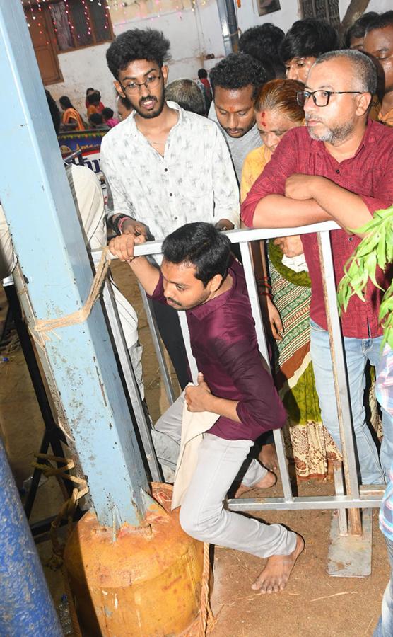 Gangamma Jatara Ends With Grand Vishwaroopa Darshanam Ceremony20